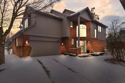 54962 Winter Crt Ct, Shelby Township, MI 48316