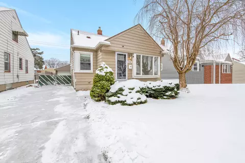 15563 Dasher Ave, Allen Park, MI 48101