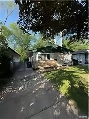 15907 Knight, Redford, MI 48239