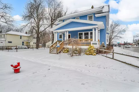 1003 Howard St, Port Huron, MI 48060