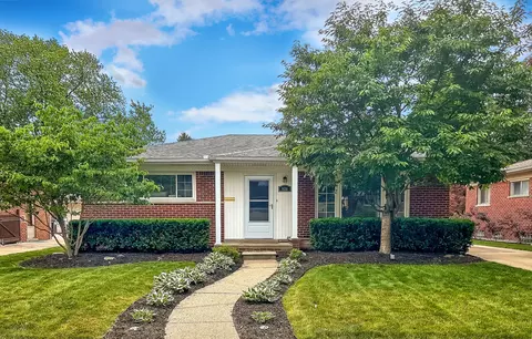 926 Englewood Ave, Royal Oak, MI 48073