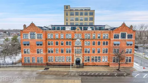 6533 E Jefferson Ave #226T, Detroit, MI 48207