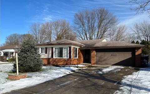 38768 Monterey Dr, Sterling Heights, MI 48312