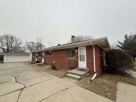 700 Clinton River Dr, Mount Clemens, MI 48043