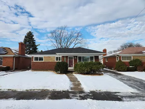 16485 Veronica Ave, Eastpointe, MI 48021