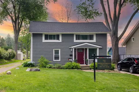 50848 Ashley St, New Baltimore, MI 48047