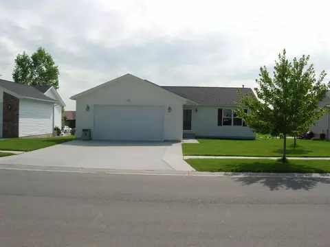 185 Harbor View Dr, Marysville, MI 48040