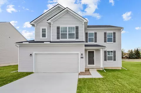 54694 Heron Cir, Chesterfield, MI 48047