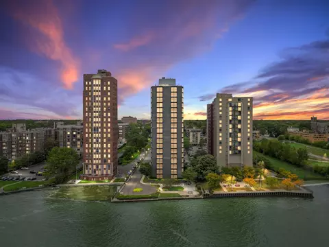 8200 E Jefferson Ave #41-411, Detroit, MI 48214