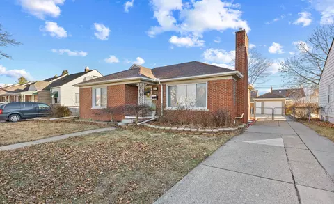 7626 Orchard Ave, Dearborn, MI 48126
