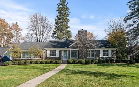3624 Tuckahoe Rd, Bloomfield Hills, MI 48301