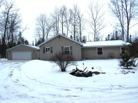 3390 Old Oak Trl, Denton, MI 48651