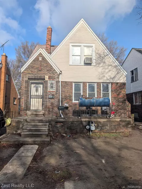 15077 Mayfield St, Detroit, MI 48205