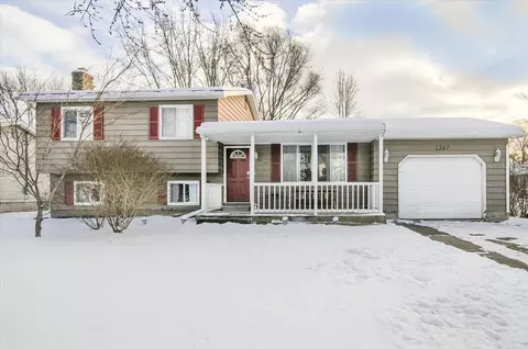 1247 W Grand Blanc Rd, Mundy, MI 48439