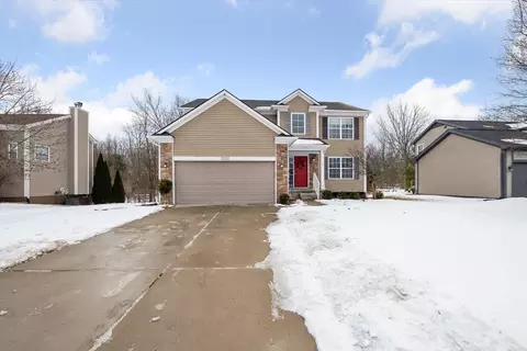 11252 Matthew Ln, Hartland, MI 48353