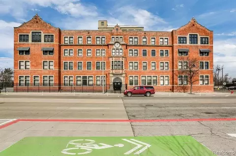 6533 E Jefferson Ave #19-133E, Detroit, MI 48207