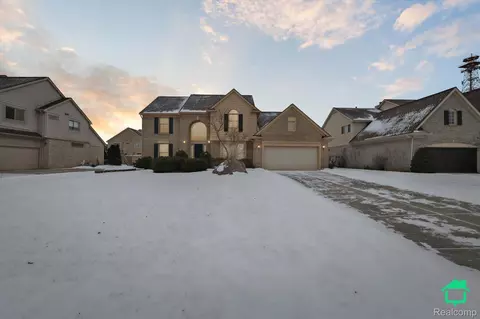 51065 Weston Dr, Plymouth, MI 48170