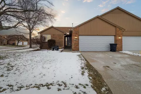 16590 Kyla Dr, Clinton Township, MI 48038