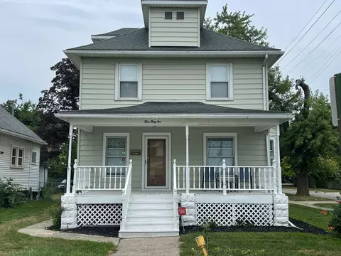 331 Riverview Ave, Monroe, MI 48162