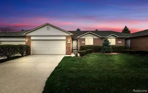 3757 Tahoe Dr, Warren, MI 48091