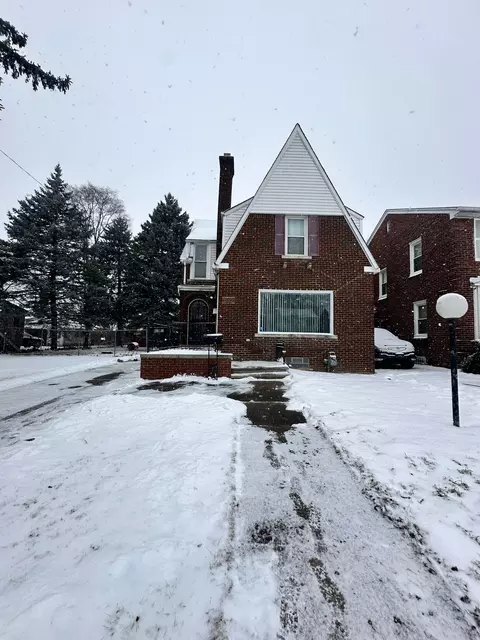9353 Littlefield St, Detroit, MI 48228