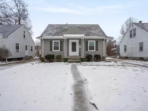 2440 Coy St, Ferndale, MI 48220