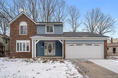39118 Chantilly Dr, Sterling Heights, MI 48313