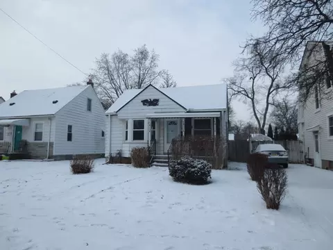 5900 Banner St, Taylor, MI 48180