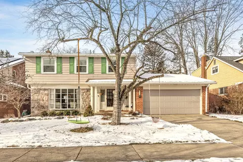 2537 Georgetown Blvd, Ann Arbor, MI 48105
