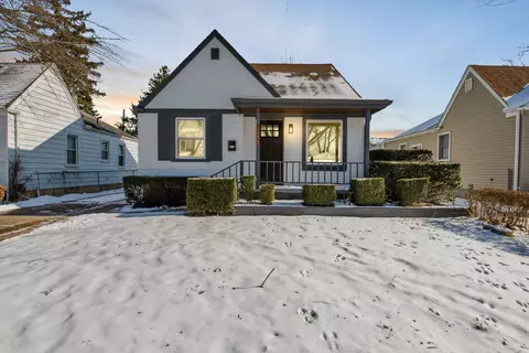 3956 Oakshire Ave, Berkley, MI 48072