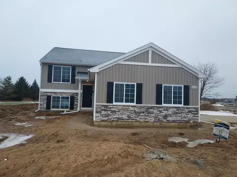 6225 Sage Crt Ct, Grand Blanc, MI 48439