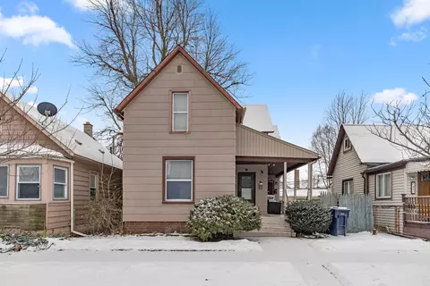 44 E James St, River Rouge, MI 48218