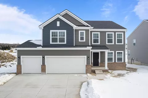 54628 Mockingbird Dr, Chesterfield, MI 48047