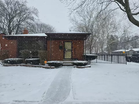12800 W Parkway St, Detroit, MI 48223
