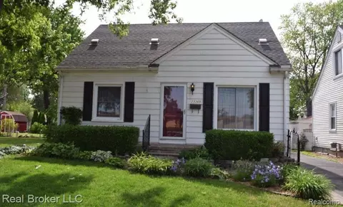 23369 Hughes Ave, Hazel Park, MI 48030