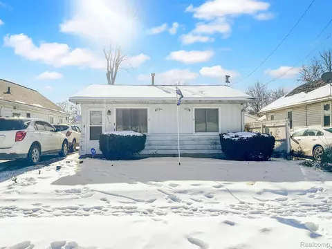1117 Neubert Ave, Flint, MI 48507