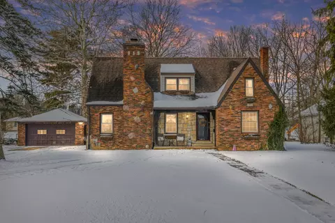 122 Bradley St, Romeo, MI 48065