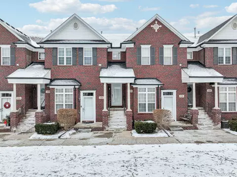 53172 Providence W, Shelby Township, MI 48316