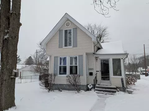 1117 Saint Clair Blvd, Algonac, MI 48001