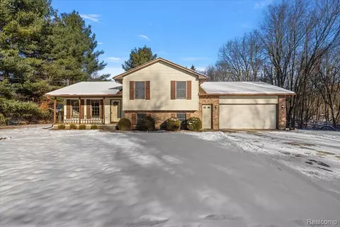 3645 E Dryden Rd, Metamora, MI 48455