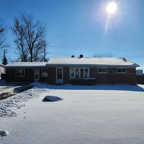91 Lorberta Ln, Waterford, MI 48328