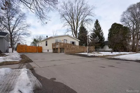 3017 Conner St, Port Huron, MI 48060