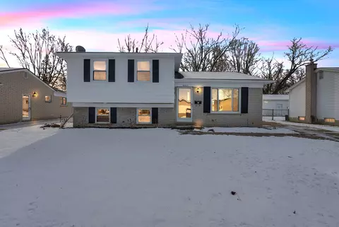 38665 Maes St, Westland, MI 48186