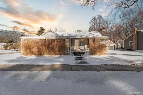 540 W Grand River Ave, Williamston, MI 48895
