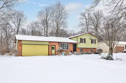 7208 Lebanon Trl, Davison, MI 48423