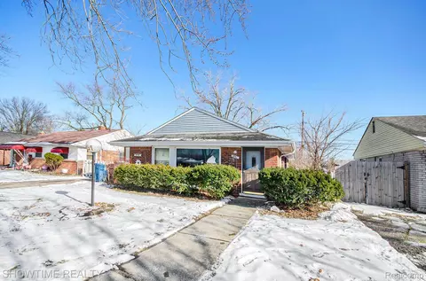 3941 Wellington St, Inkster, MI 48141