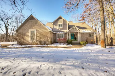 5096 Van Amberg Rd, Brighton, MI 48114