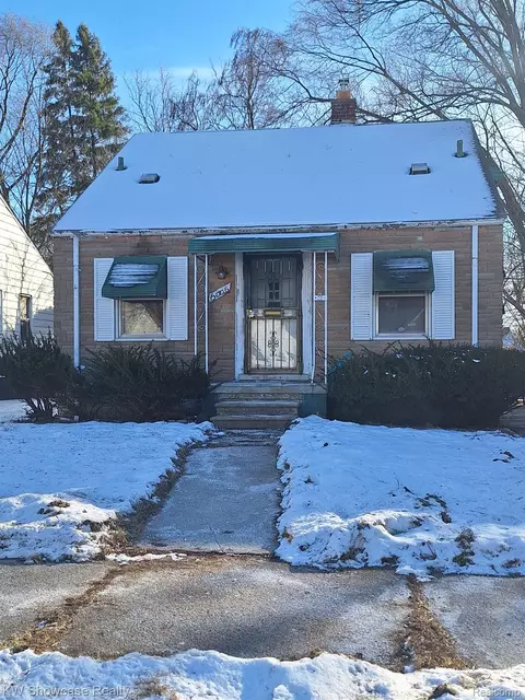15006 Manning St, Detroit, MI 48205