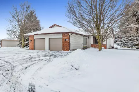 1910 Michigan Ave, Marysville, MI 48040