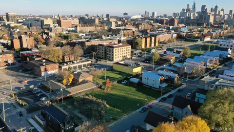 4128 4th St, Detroit, MI 48201